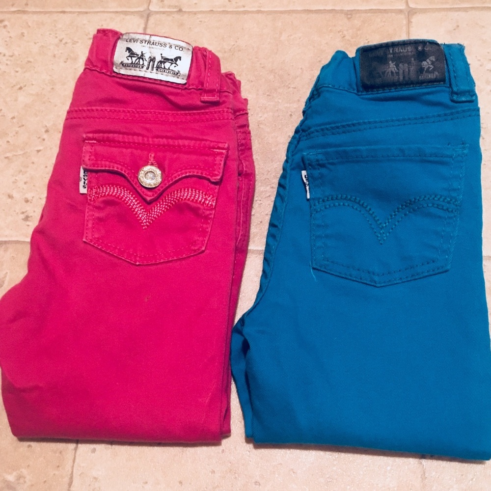 SOLD 📫📦 2T | Levi’s Skinny Jeans